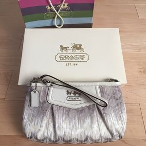 Coach clutch/ wristlet/ purse/ wallet